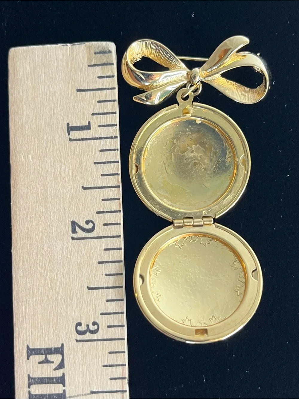 Vintage Monet Gold-tone Double Photo Bow Locket Brooch-